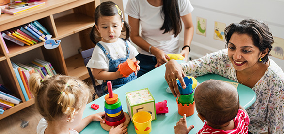 Diplomado en bases curriculares